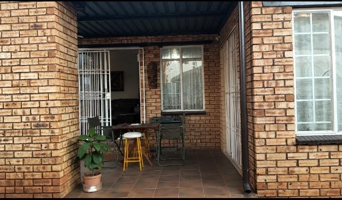 3 Bedroom Property for Sale in Safari Gardens North West